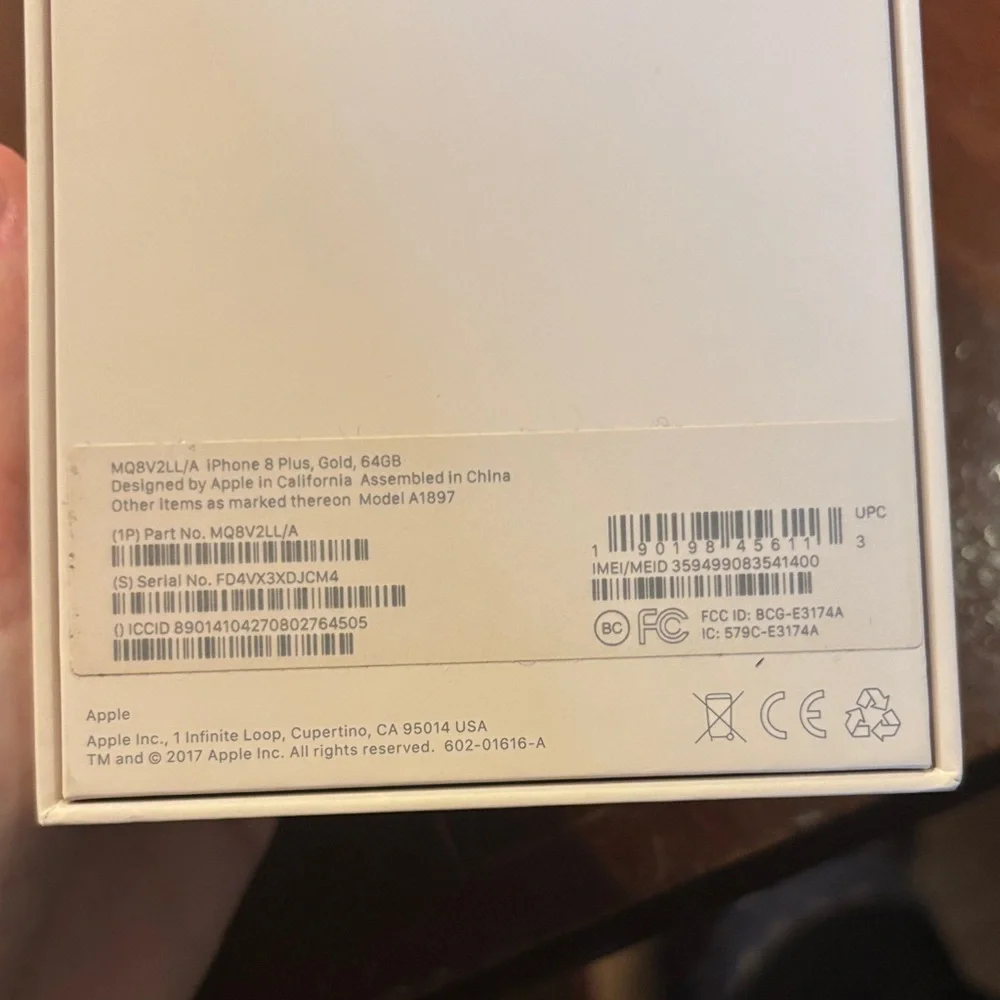 Apple iPhone 8 Plus- EMPTY BOX (gold)